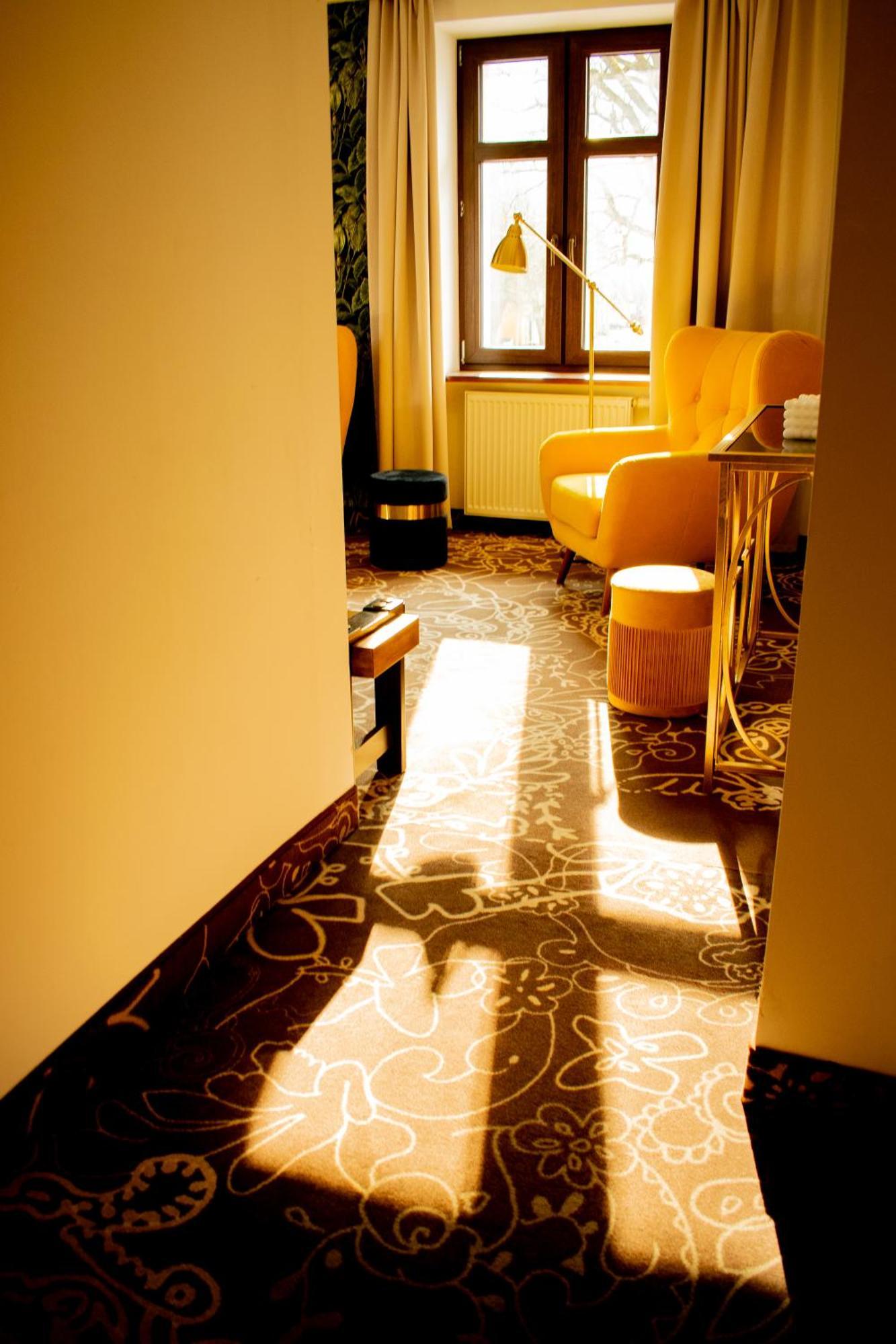 Hotel Pruski Orneta Exterior photo